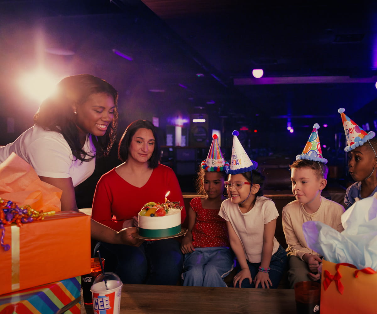 wem-attraction-eds-bowling-party.jpg