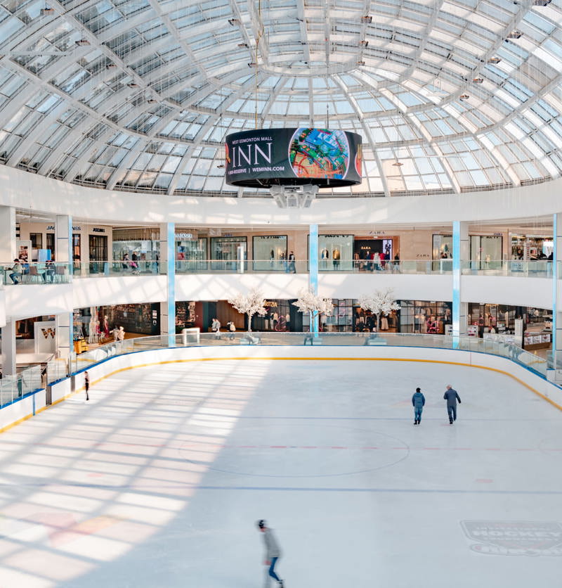 wem-inn-attractions-ice-palace-hero.jpg